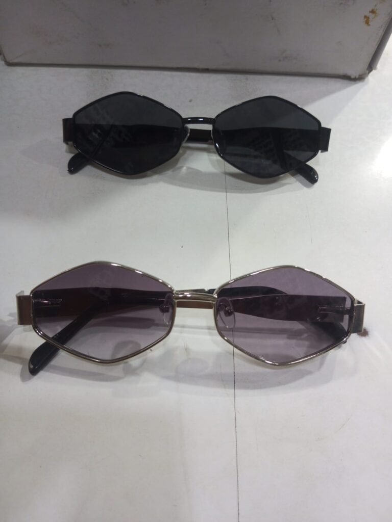 Uni model sun glass