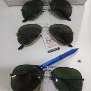 Uni model Aviator shape sun glasses