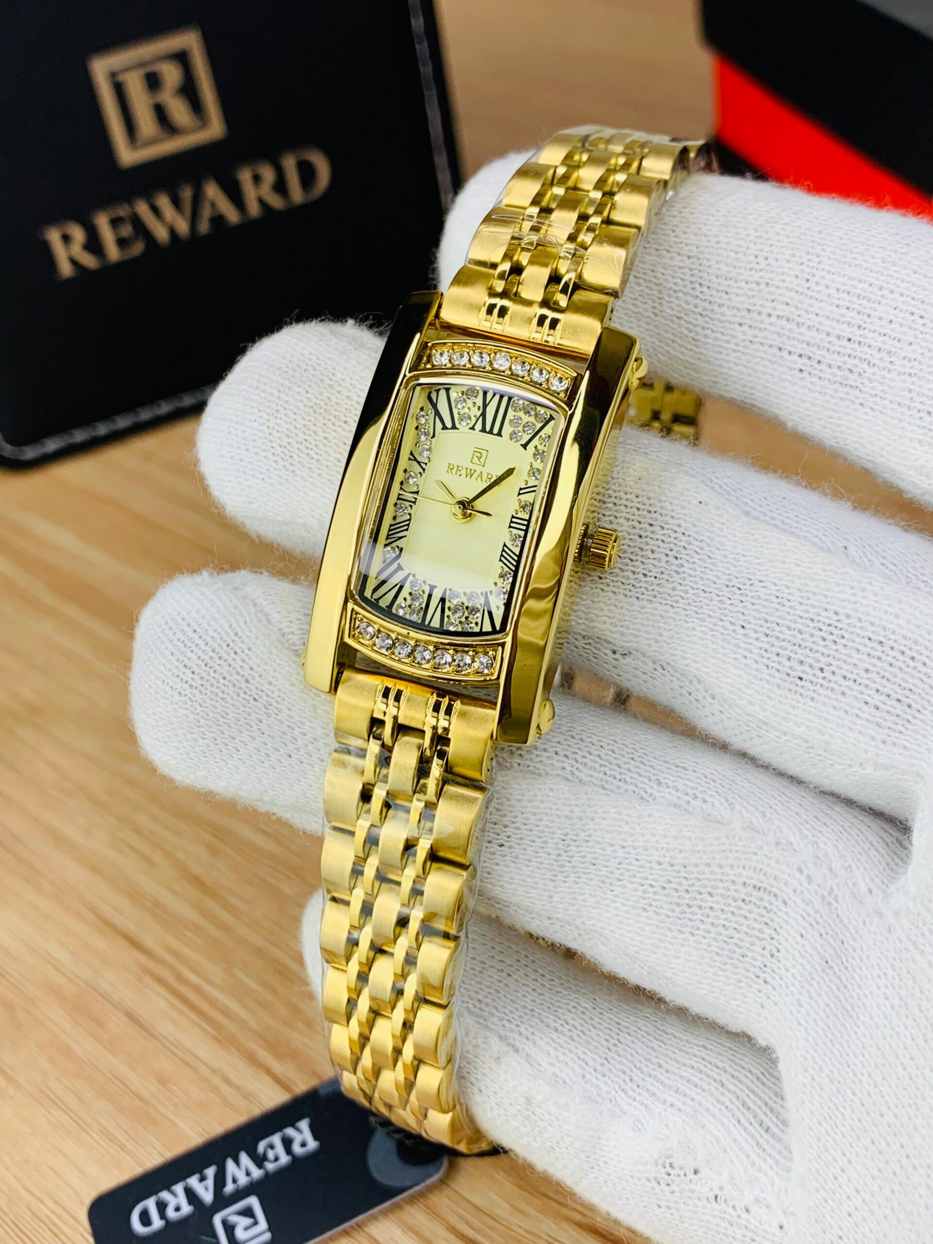 REWARD PREMIUM WATCHES FOR HER