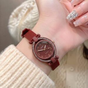 MH Luxury Crystal Dial Women's Watch