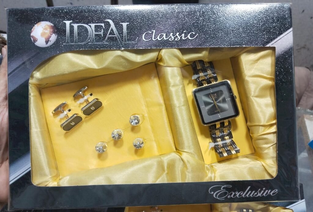 Ideal Classic Good Quality Watch Plus Cufflinks With Double kajj Buttons